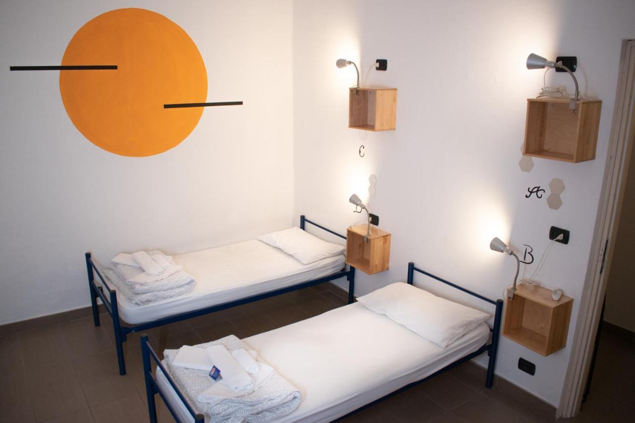 Abbey Hostel Genova Eksteriør bilde