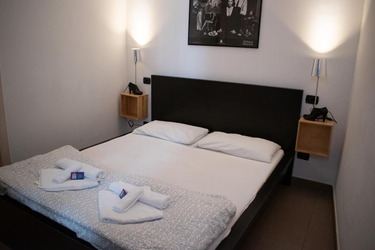 Abbey Hostel Genova Eksteriør bilde